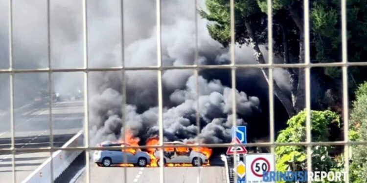 Detajet/ Grabitet makina e blinduar që transportonte para, rreth 3 mln euro të zhdukura