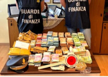 Operacion antimafia/ “Shënjestrohet” shoqata shqiptaro-italiane. Sekuestrohen dy makina Ferrari dhe 2 milionë euro