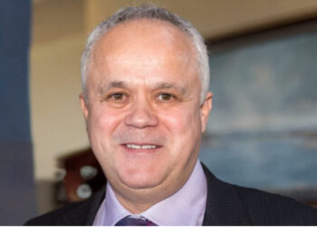 Kandidatura e Petro Gjikurias, Kathimerini: ‘Omonia’ dhe opozita zgjodhën biznesmenin që jeton në SHBA