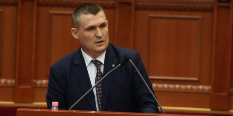 Bardhi pyet Dumanin: Rama të ka nisur mesazh privat, mbyllni shpejt dosjen ‘Xibraka