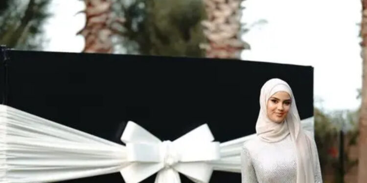 Hati Jasharit feston ditëlindjen, do të befasoheni me moshën e saj