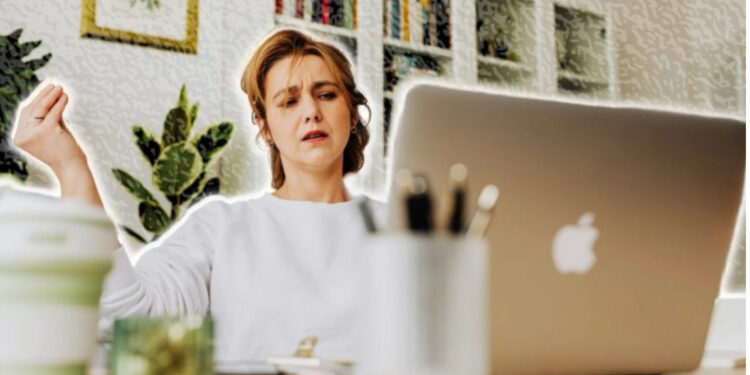 Si të gjeni lumturinë në një punë që vërtet e urreni