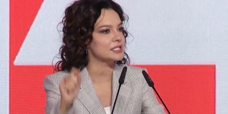 Disa nga kolegët e tyre nën hetim nga SPAK/ Spiropali në kongresin e PS: Kush ka gabuar me dashje duhet të paguajë