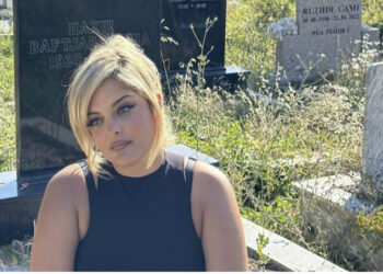 Bebe Rexha shkon tek varri i gjyshit në Dibër