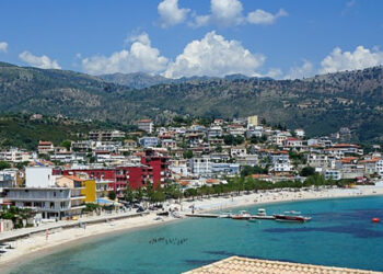 Himara identifikim elektronik në 4 Gusht, 311 votues më shumë se 1 vit më parë