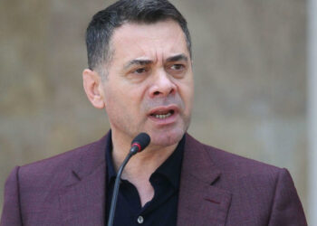 Ahmetaj: Rama ka thënë ‘mirë ja bëmë maskarait’