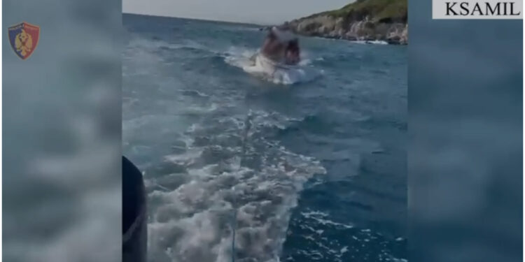 Rrezikuan të mbyteshin në det, shpëtohen gjashtë persona në Ksamil