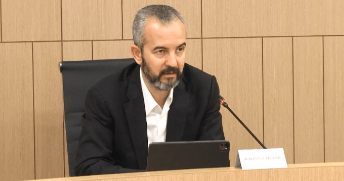 Përgatiten zgjedhjet në Himarë, Celibashi: Nuk ka asnjë pengesë, palët do të marrin pjesë në proces