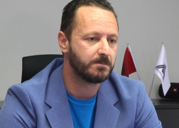 Vidhte me bekimin e Belinda Ballukut/ GJKKO lë në burg Evis Berberin