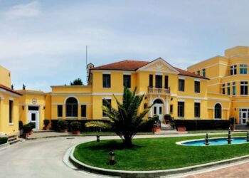 Tetë vite nga Reforma në Drejtësi, ambasada e SHBA: Qëndrojmë pranë institucioneve të drejtësisë, reforma po jep rezultate