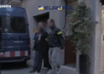 Kush është trafikantja shqiptare pjesë e grupit kriminal, zbardhet përgjimi me ‘kolegun’: O shpirt…