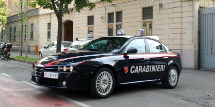 Rrahën atdhetarin në Itali, përfundojnë në pranga 3 vëllezërit shqiptarë