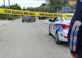 Sherr në lokal, 40-vjeçari plagos tre persona në Fierzë