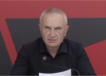 Vrasja në Pogradec/ Meta: Duhen hetime ndaj drejtuesve të policisë dhe gjyqtarëve