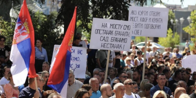 Përfundon protesta e serbëve në veri të Kosovës kundër hapjes së Urës së Ibrit