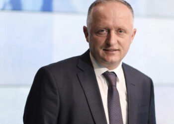 Pse janë të rrezikshëm termusët në plazh?