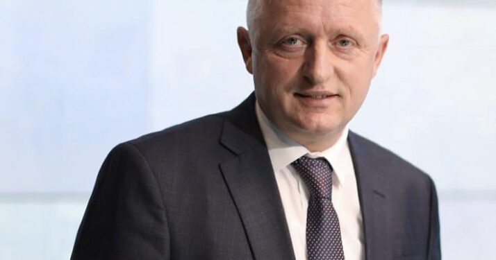 Pse janë të rrezikshëm termusët në plazh?