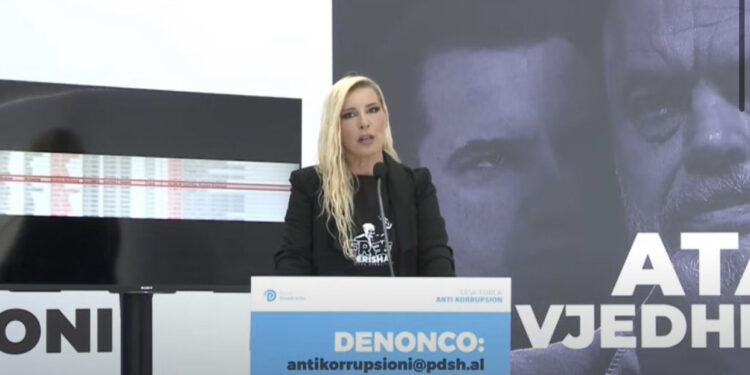 PD: Veliaj i jep tendera burrit të zyrtares së tij