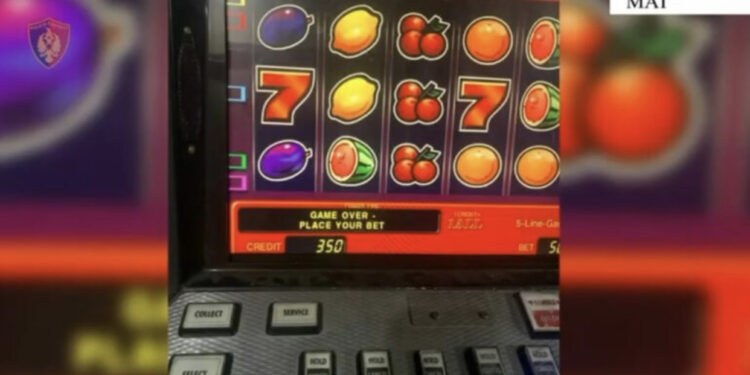 MAT/ Kishte përshtatur lokalin për lojëra fati, arrestohet një person