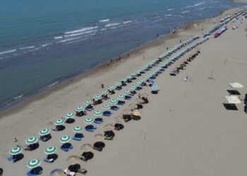 Tragjedi në Plazhin e Darëzezës/ Vdes 72-vjeçari