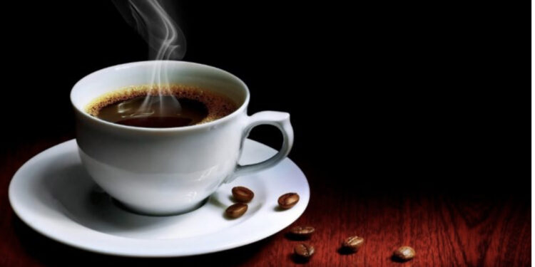 Si ndikon kafja te shëndeti i stomakut, kujdesi që duhet të tregoni