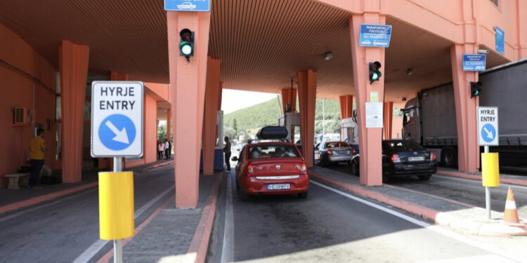 Arrestohet në Qafë Thanë 39-vjeçarja e dënuar me 2 vite e 6 muaj burg