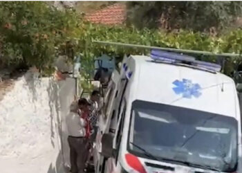 Detaje të reja të krimit në Konispol/ Mbesa njofton babain: Gjyshi ka vrarë gjyshen