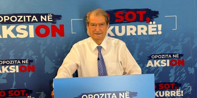 Tjetërsimi i tokës në Gjipe/ Berisha-Ramës: A e ke përfshirë në zonën e investimit strategjik?