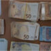 Fshehu mijëra euro në makinë, procedohet italiani