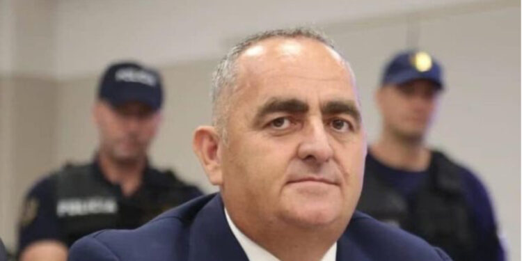 Zgjedhjet vendore në Himarë/ Reagon Fredi Beleri nga burgu: Suksese nga zemra Petro Gjikurisë, qytetarë shkoni në votime!