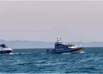 Brenda 1 jave 39 mjete lundruese të bllokuara nga Ksamili në Koman, drejtuesit gjobiten deri në 1 milion lekë