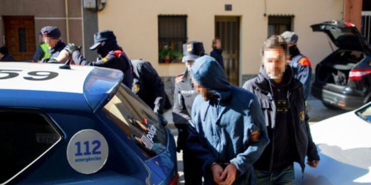 Goditet banda e trafikut të drogës në Itali, 12 në pranga, dy shqiptarë në krye të grupit