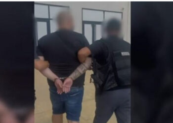 Arrestohet 30-vjeçari në Tiranë për tentativë vrasje dhe posedim armësh