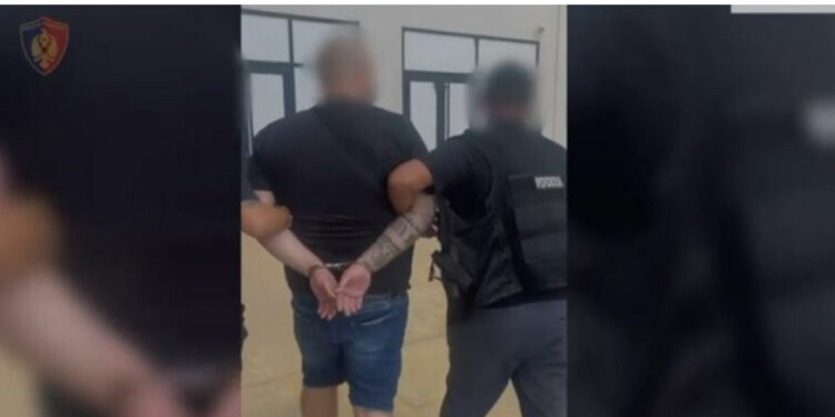 Arrestohet 30-vjeçari në Tiranë për tentativë vrasje dhe posedim armësh