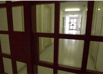 E rëndë në Itali, 55-vjeçari shqiptar i jep fund jetës duke u vetëvarur në qelinë e burgut