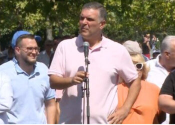 Protesta/Blushi: Ne do të arrestojmë Veliajn, kudo ku ai ndodhet