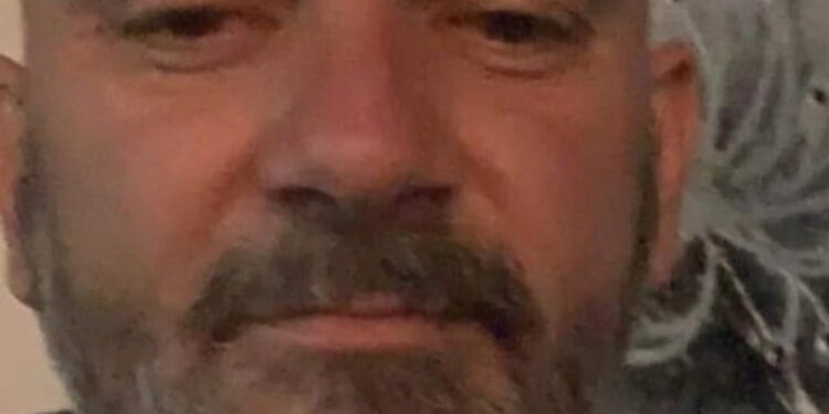 Vritet me 5 plumba shqiptari në Francë, plagoset i biri dhe nipi