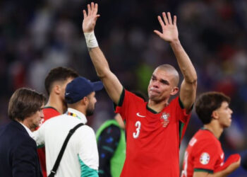 Zyrtare/ Pepe njofton tërheqjen nga futbolli