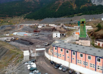 Aksidentohet 33-vjeçari në minierën e Bulqizës, transportohet me helikopter në Tiranë