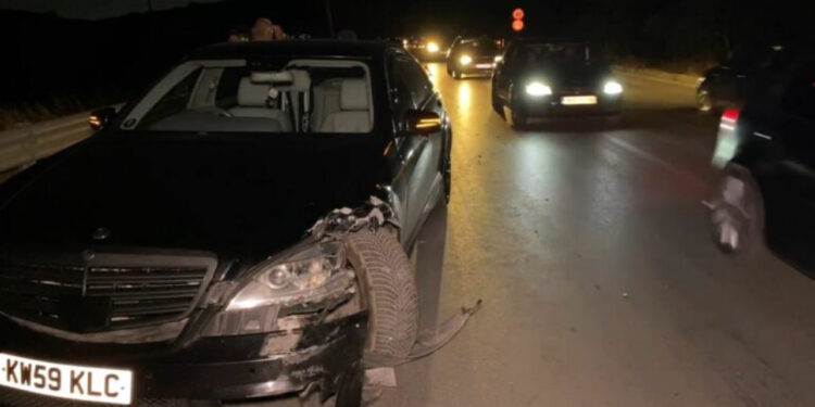 Përplasen 3 makina në aksin Korçë-Pogradec, pa të lënduar