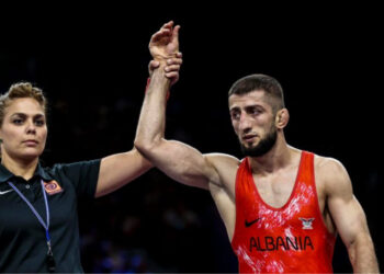 Mrekullia e dytë, Shqipëria fiton një tjetër medalje Olimpike, Dudaev fantastik në finale