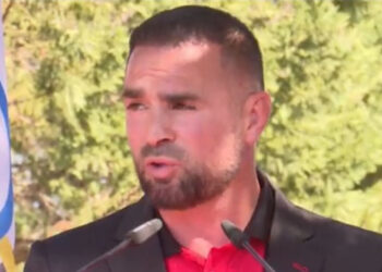 Presidenti i Federatës së Mundjes: Përulje dhe mirënjohje për këdo që nderon flamurin kombëtar