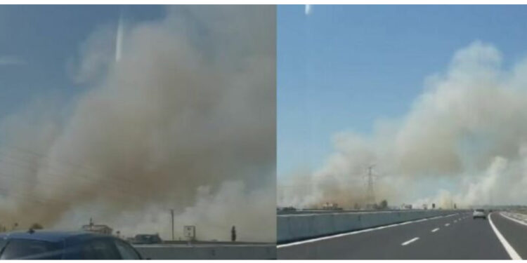 Zjarri shkakton mjegull dhe probleme në qarkullim në aksin Thumanë-Kashar