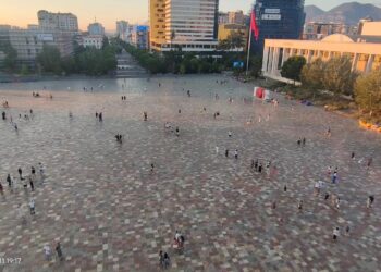 Shqipëria rrezikon të mbetet pa fuqi punëtore!