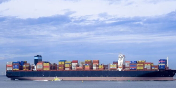 Tajlanda gjen, ndalon dhe kthen mbrapsht dy anijet e Maersk me 816 ton mbetje toksike