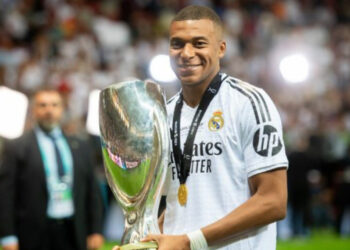 “Ëndërr e realizuar”, Mbappe nuk i fsheh emocionet, feston edhe Ancelotti: Privilegj të drejtoj Realin