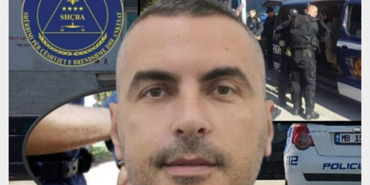 VIDEO/ 20 mijë euro ‘fundosën’ Shefin e Antidrogës në Durrës, dalin PAMJET e arrestimit në flagrancë!