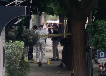 EMRAT/ Zbulohet identiteti i të plagosurit te Komuna e Parisit, autori një efektiv policie