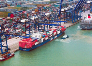 Skandali i mbetjeve toksike/ Shteti shqiptar në kaos, ministria e Mjedisit ia faturoi KURUM-it, Dogana ia ‘ngec’ Kosovës