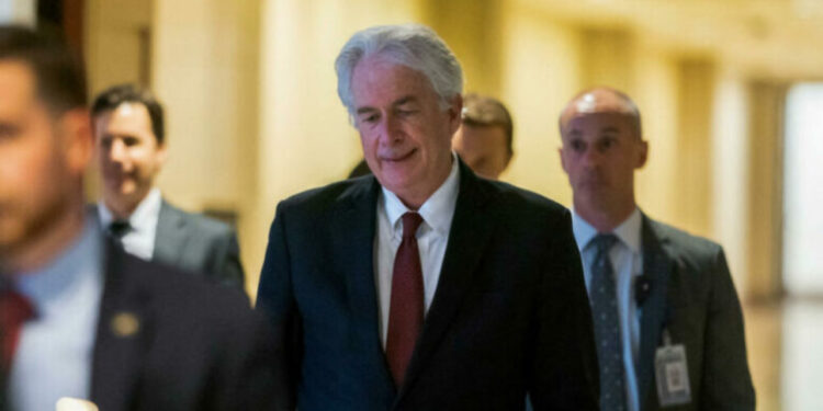 A po planifikohet largimi i Albin Kurtit nga pushteti?!-Shefi i CIA-s, William Burns, arrin në Kosovë për vizitë